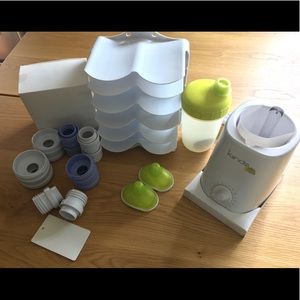 Kiinde bottle warmer and accessories